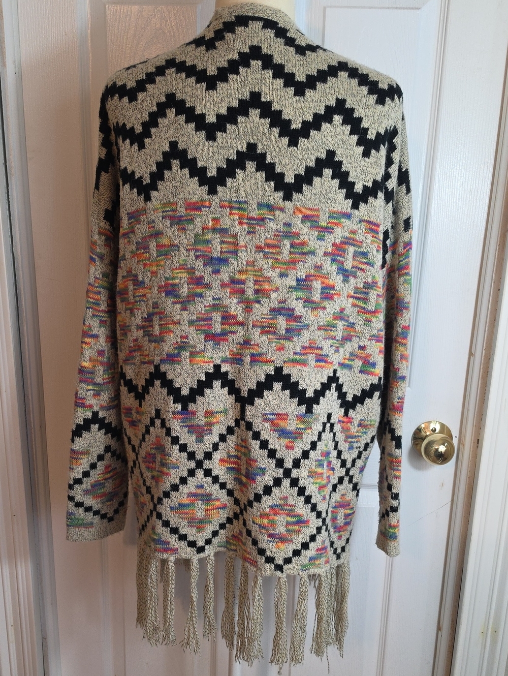 Montanaco Fringe Cardigan - Picture 5 of 12
